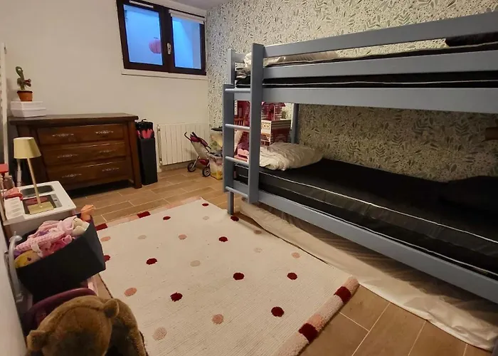 La Maison De La Pinede, 4 Holiday home