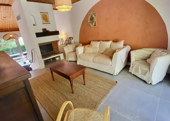 La Maison De La Pinede, 4 Prázdninový dům *